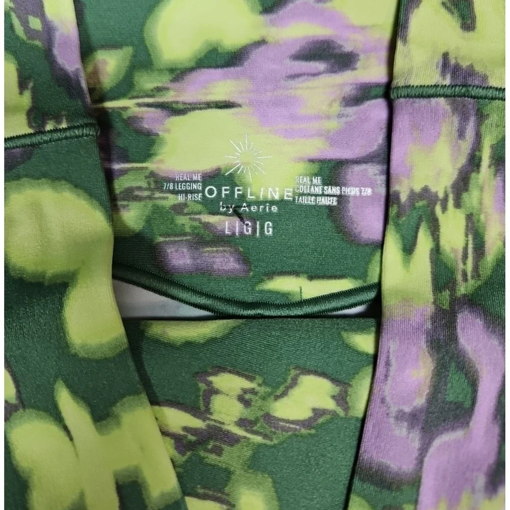 OFFLINE by Aerie Real Me High Rise 7/8 Leggings Green‎ Floral Size Large NWOT
